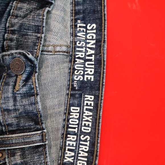 Signature by Levi Strauss relaxed straight jeans size 38x32 - Picture 3 of 6
